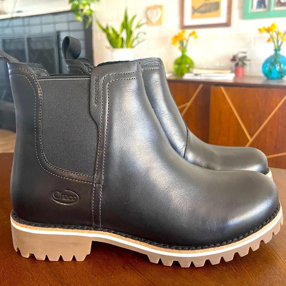 Chaco fields Chelsea waterproof boot